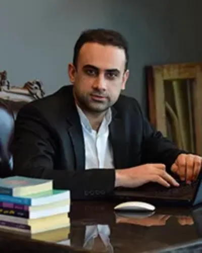 تصویر دکتر علی قربانی